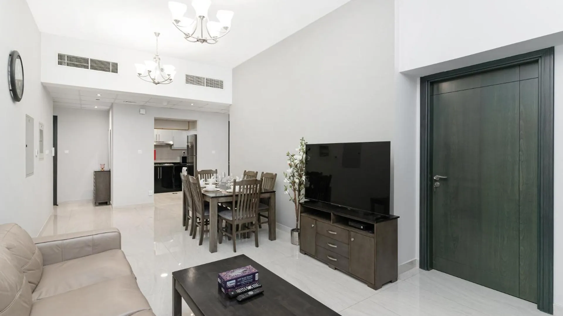 Apartment Spacious 4Bd En-Suite Apt I Canal View I Fast Wifi Dubai